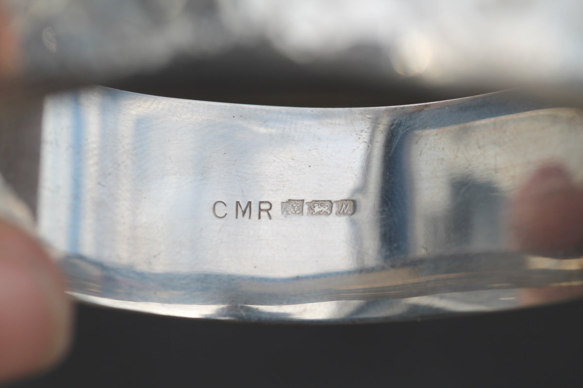 Vintage Sterling Silver Engraved Hinged Bangle | 1986 — view 14