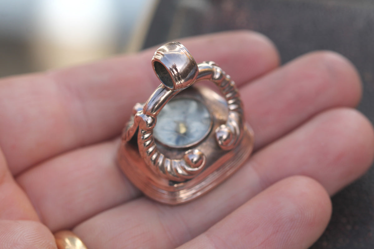 Antique Early Victorian 9ct Gold Carnelian Intaglio Compass Seal c.1860 — view 9