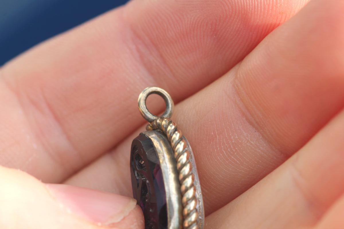 Antique Victorian Rolled Gold Purple Glass Floral Intaglio Pendant c.1890 — view 5