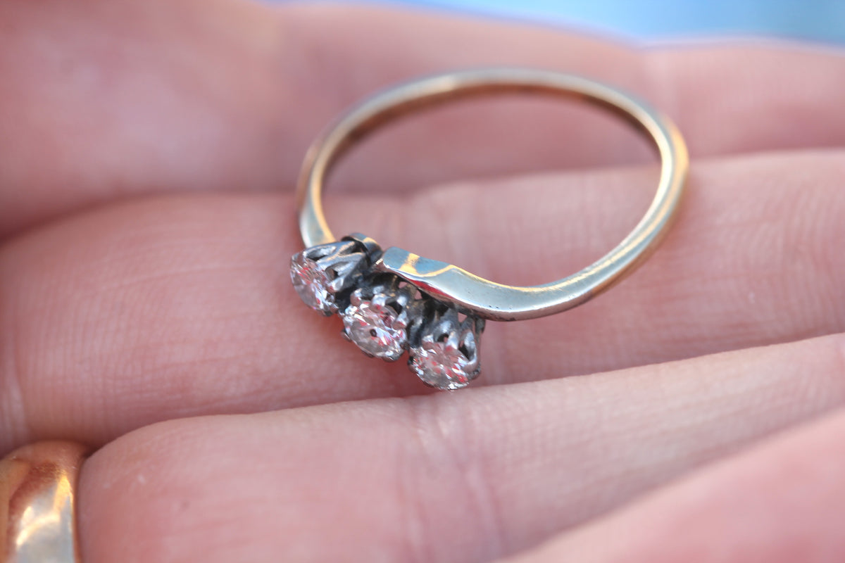 Antique c.1920 18ct Gold Platinum-Tipped Transitional Brilliant Diamond Ring | 0.24ct — view 4