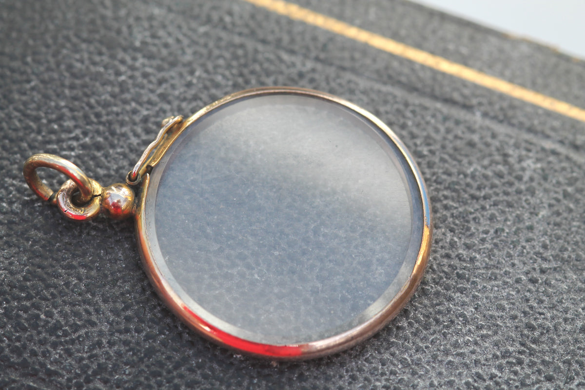 Antique Victorian 9ct Rolled Gold Double Glass Open Locket — view 8