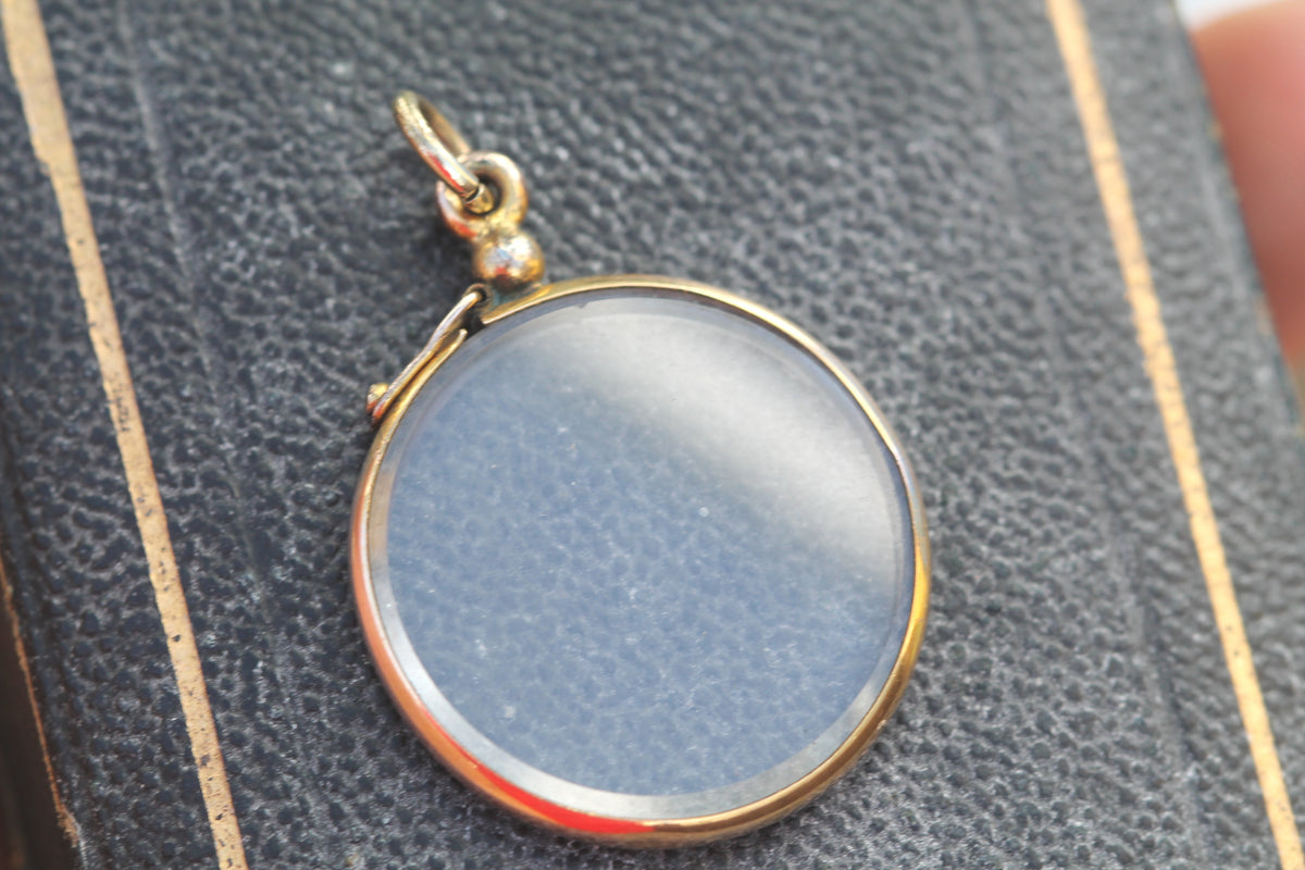 Antique Victorian 9ct Rolled Gold Double Glass Open Locket — view 11