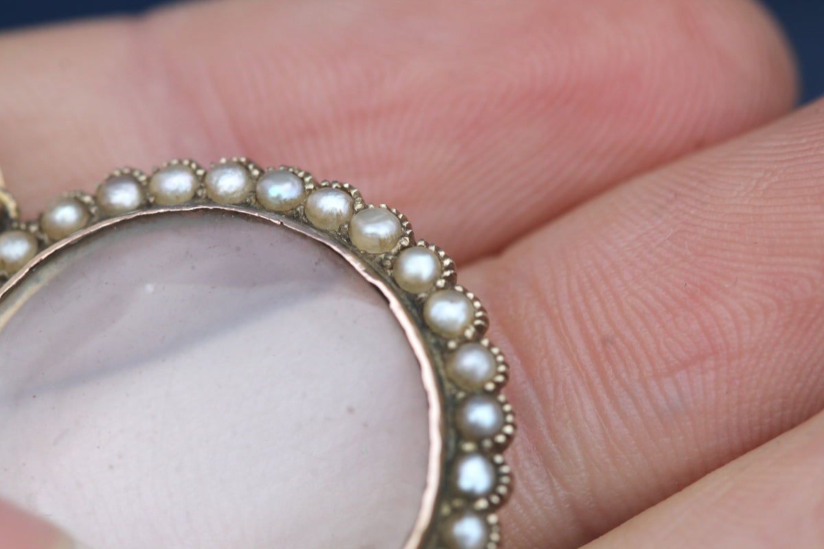 Antique Late Victorian 9ct Gold Seed Pearl Double Glass Keepsake Locket c.1900 — view 13