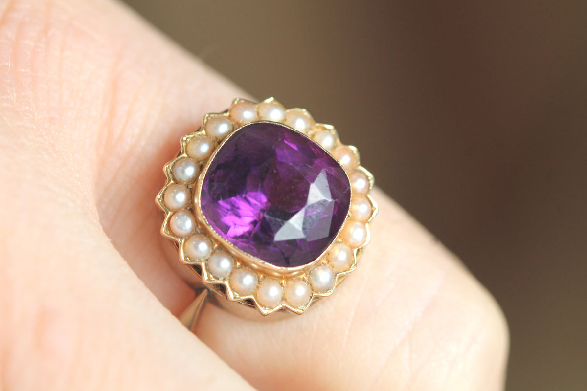 Antique Victorian 9ct Gold Amethyst & Seed Pearl Cluster Ring c.1890 — view 5