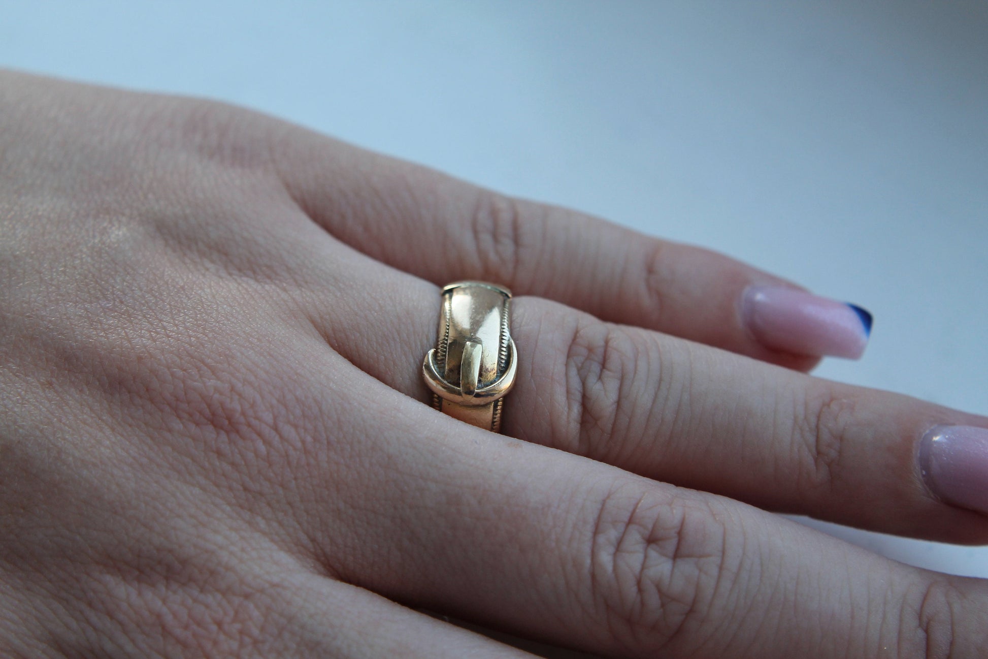 Antique-Edwardian-18ct-Gold-Buckle-Ring---1901