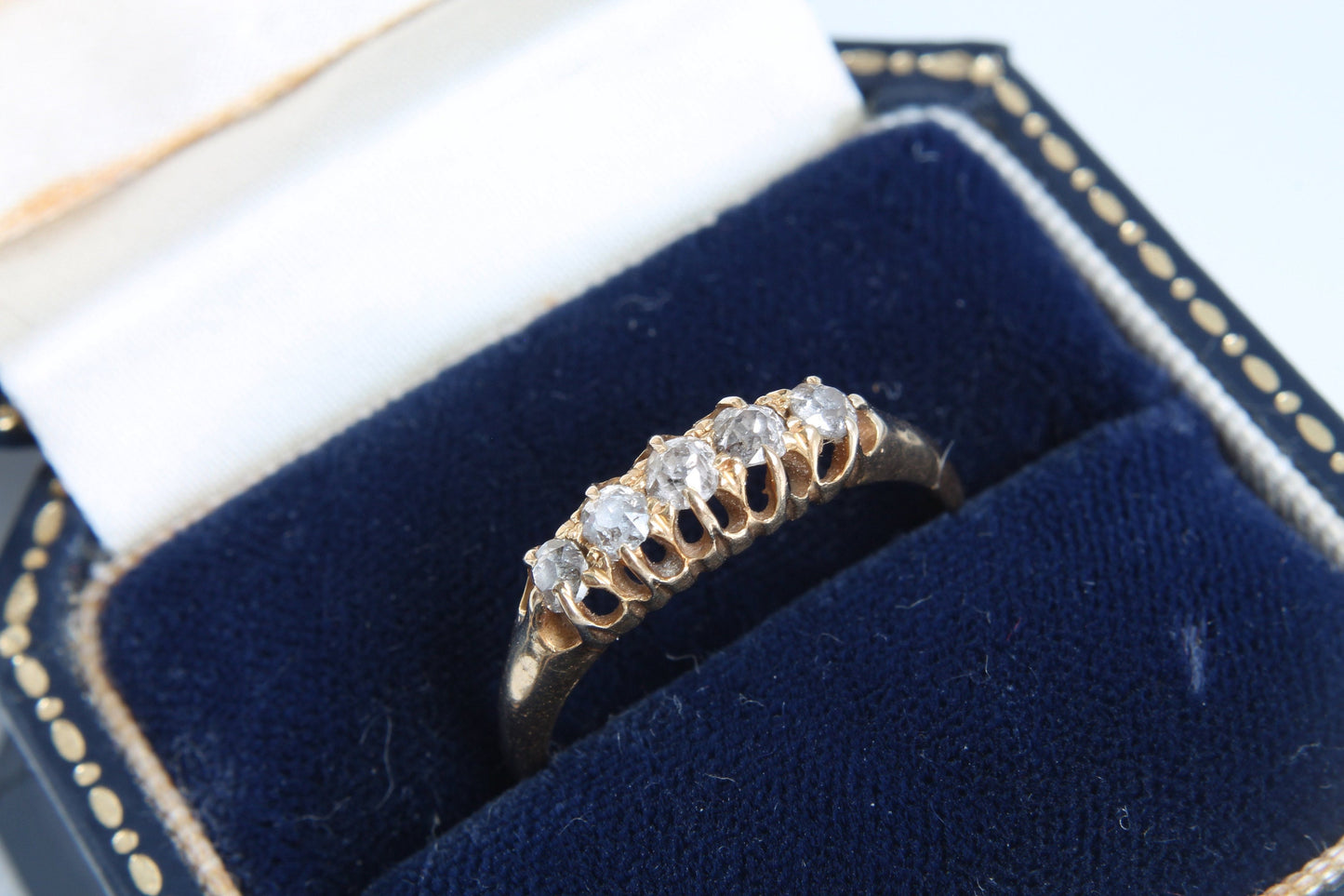 Antique Edwardian 18ct Gold Diamond Ring