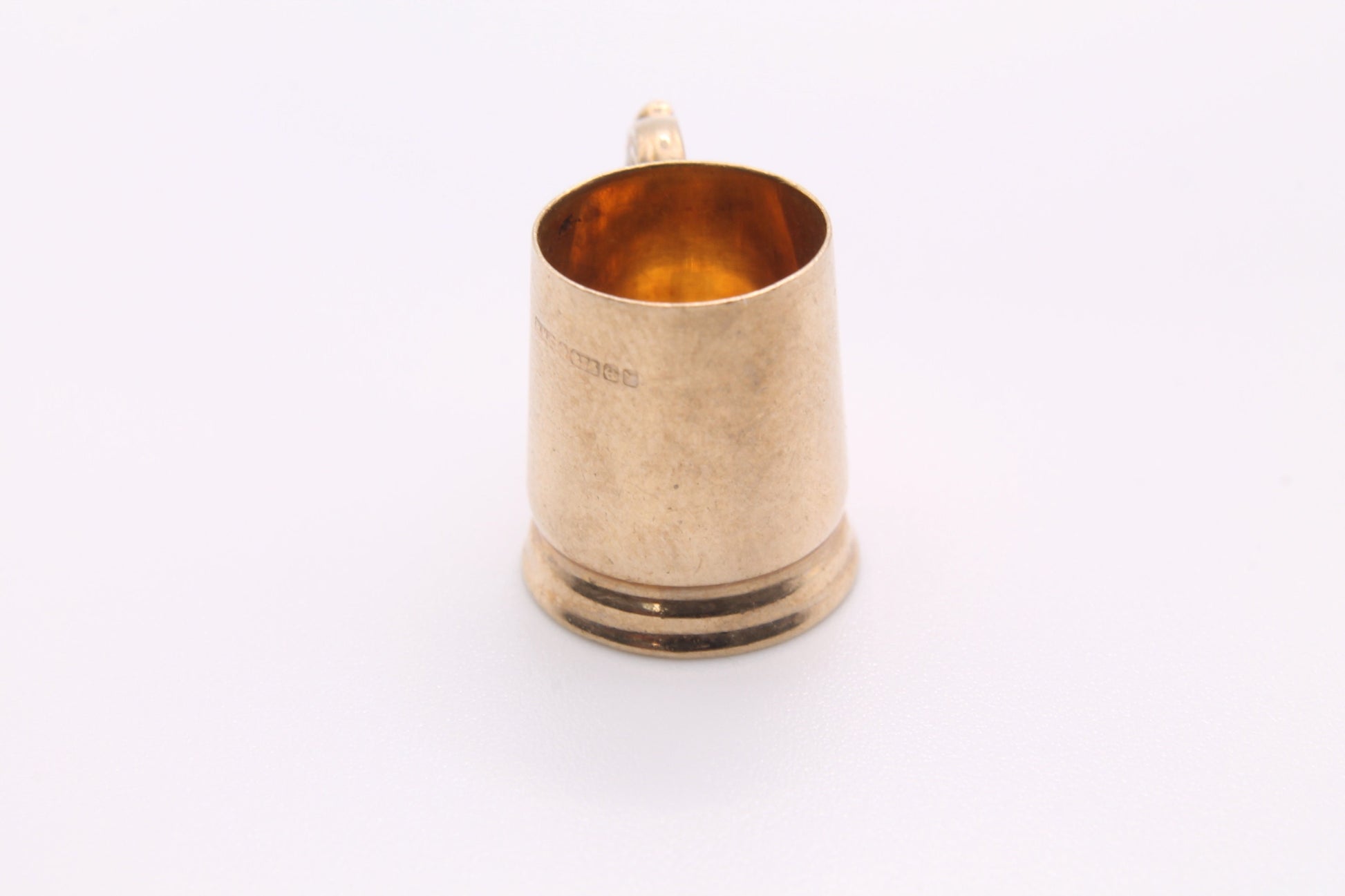 Vintage-9ct-Gold-Beer-Tankard/Cup-Charm