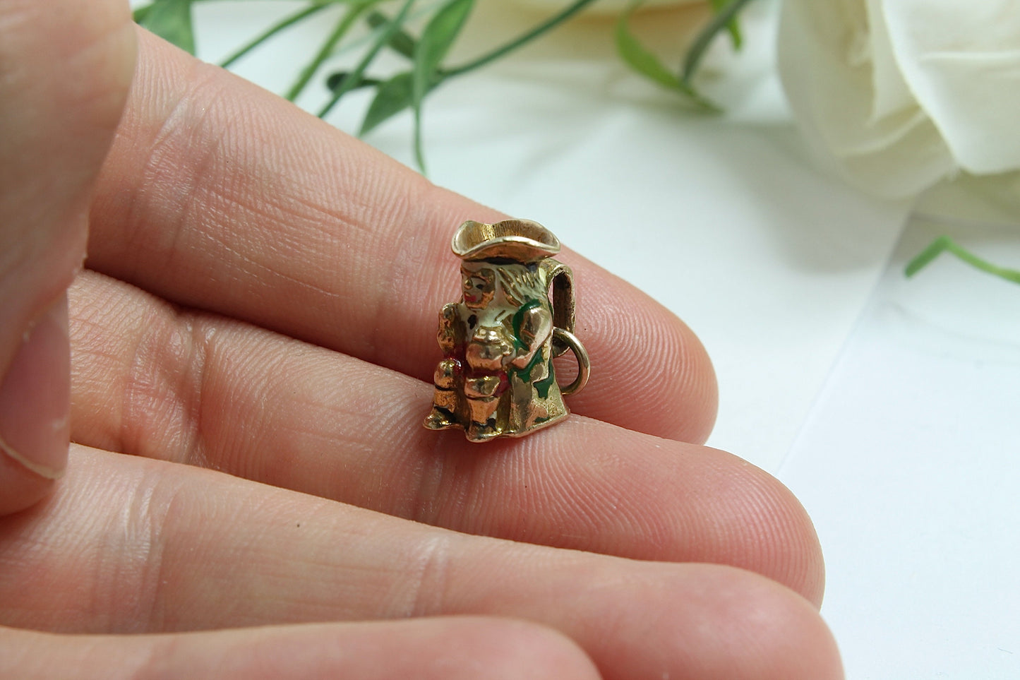 Vintage 9ct Gold Enamel Toby Jug Charm