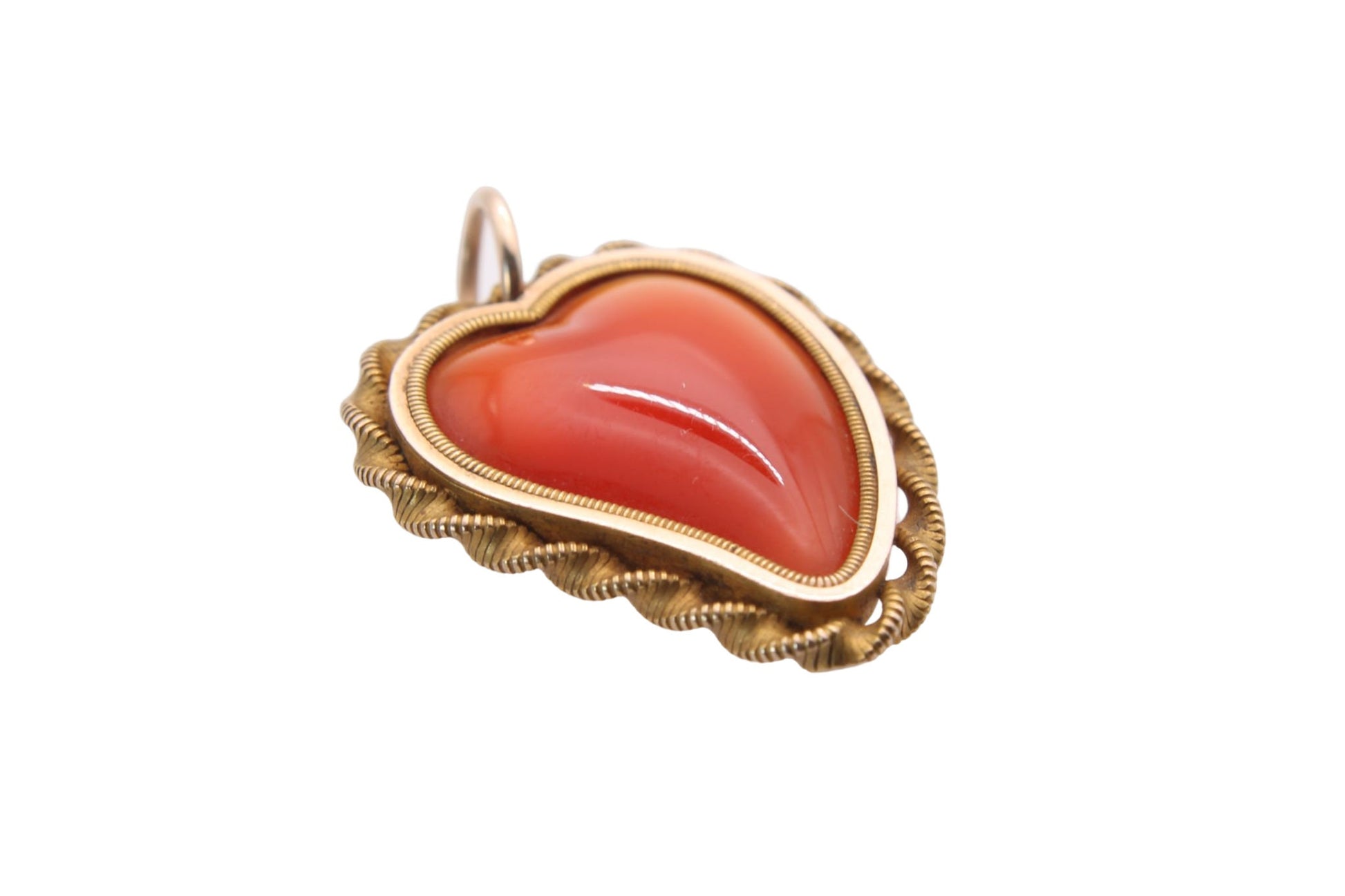 Antique-9ct-Gold-Heart-Shaped-Orange-Agate-Pendant