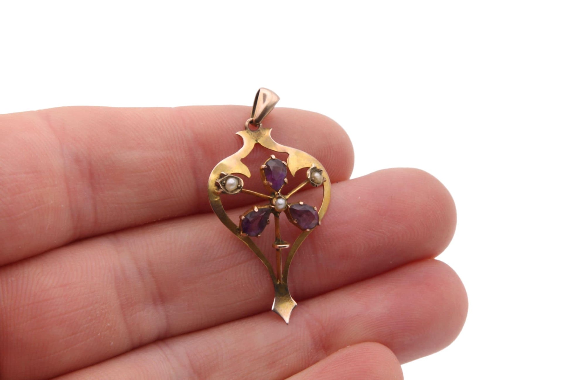 Antique-9ct-Gold-Amethyst-&-Seed-Pearl-Flower-Pendant