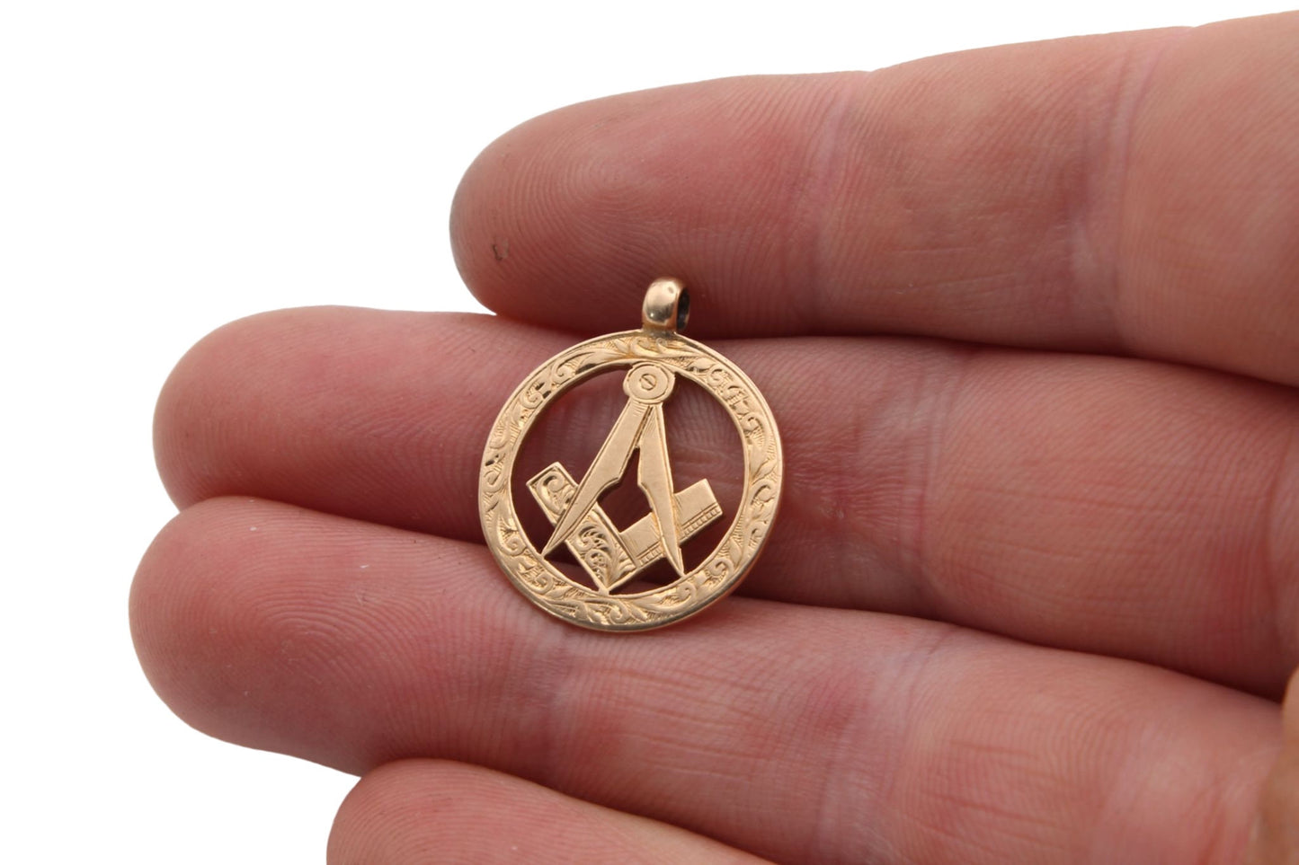 Antique 18ct Gold Masonic Pendant