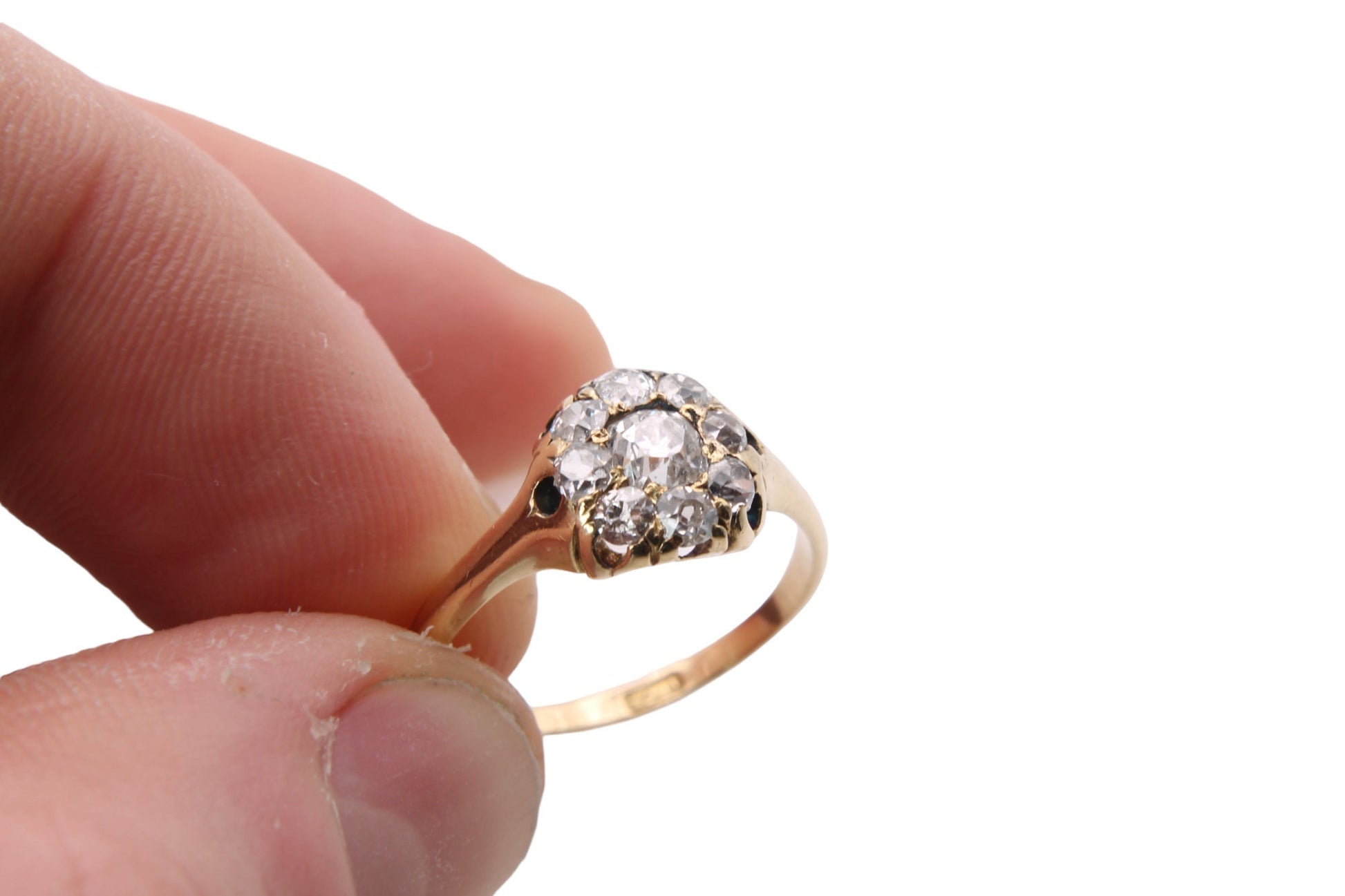 Antique-Edwardian-18ct-Gold-Diamond-Cluster-Ring