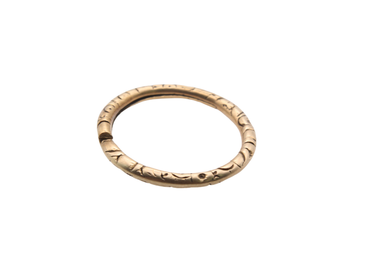 Antique Georgian 9ct Yellow Gold Oversized Chased Split Ring, 27mm Diameter