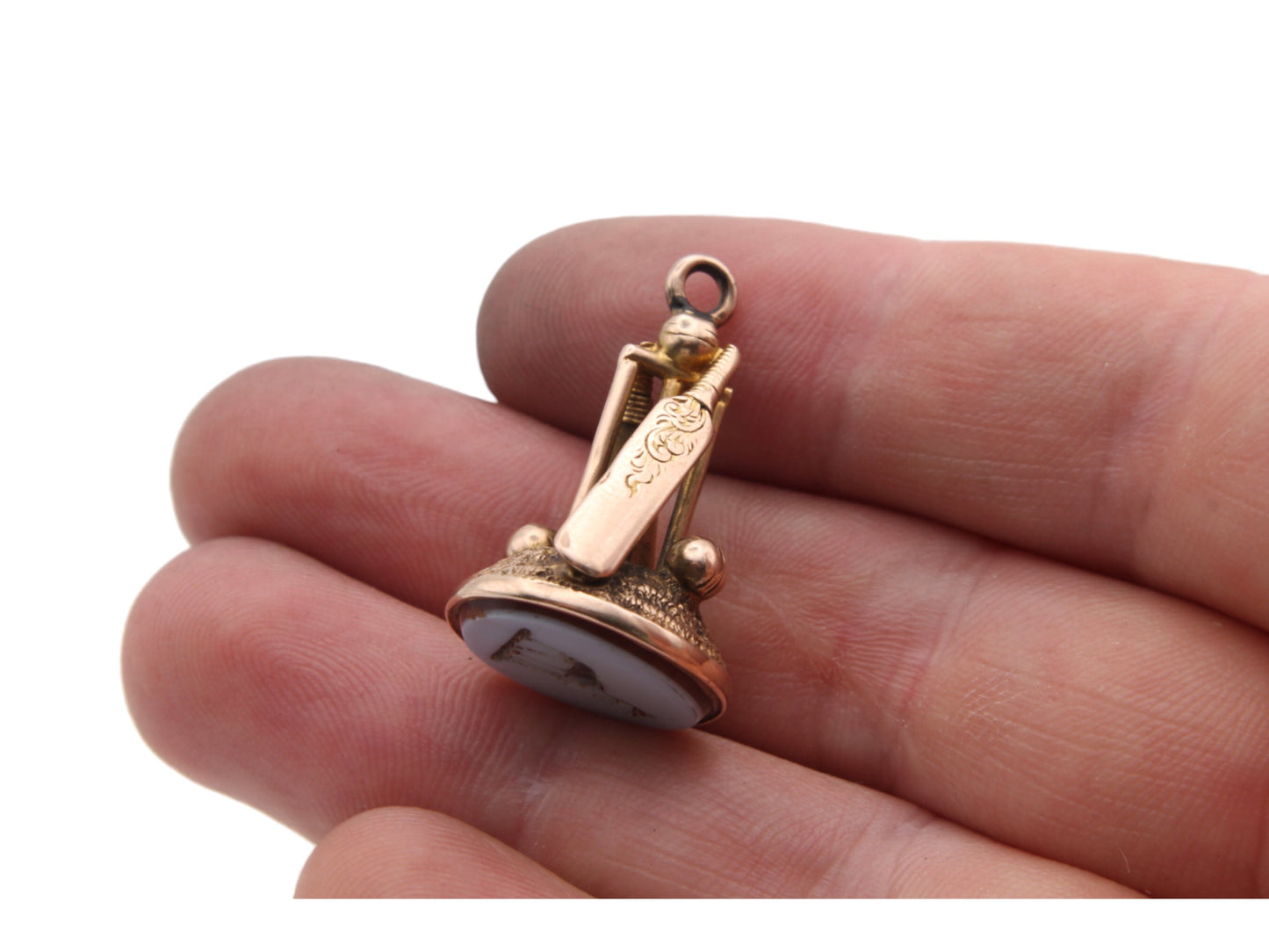 Antique Victorian 9ct Gold Carnelian Intaglio Giraffe Pendant Seal