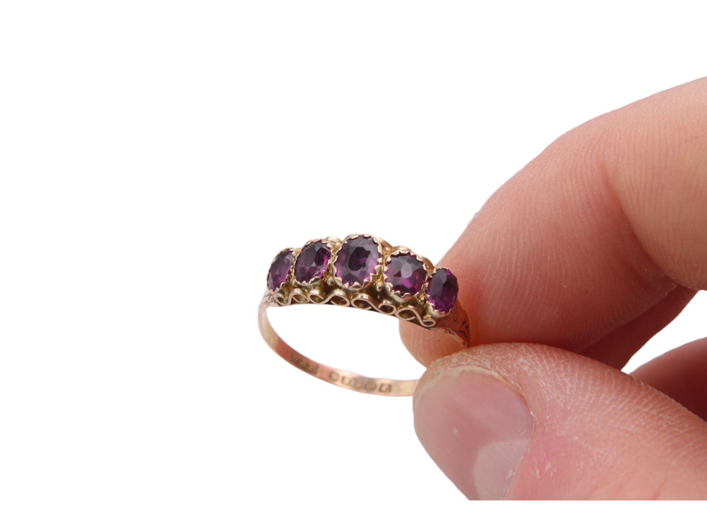 Antique-9ct-Gold-Purple-Garnet-Ring