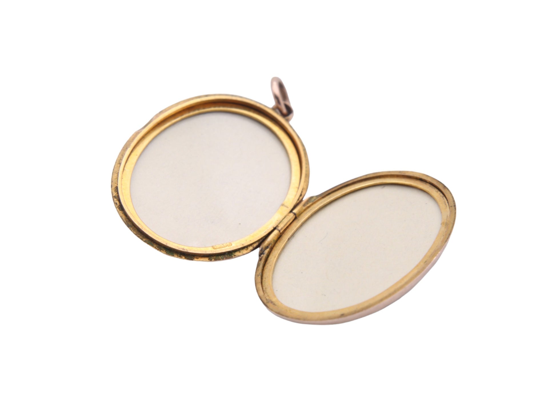 Antique-Edwardian-9ct-Gold-Engraved-Locket