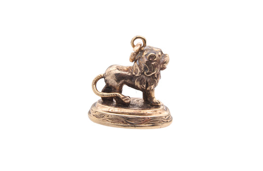 Antique 15ct Gold Lion Bloodstone Pendant