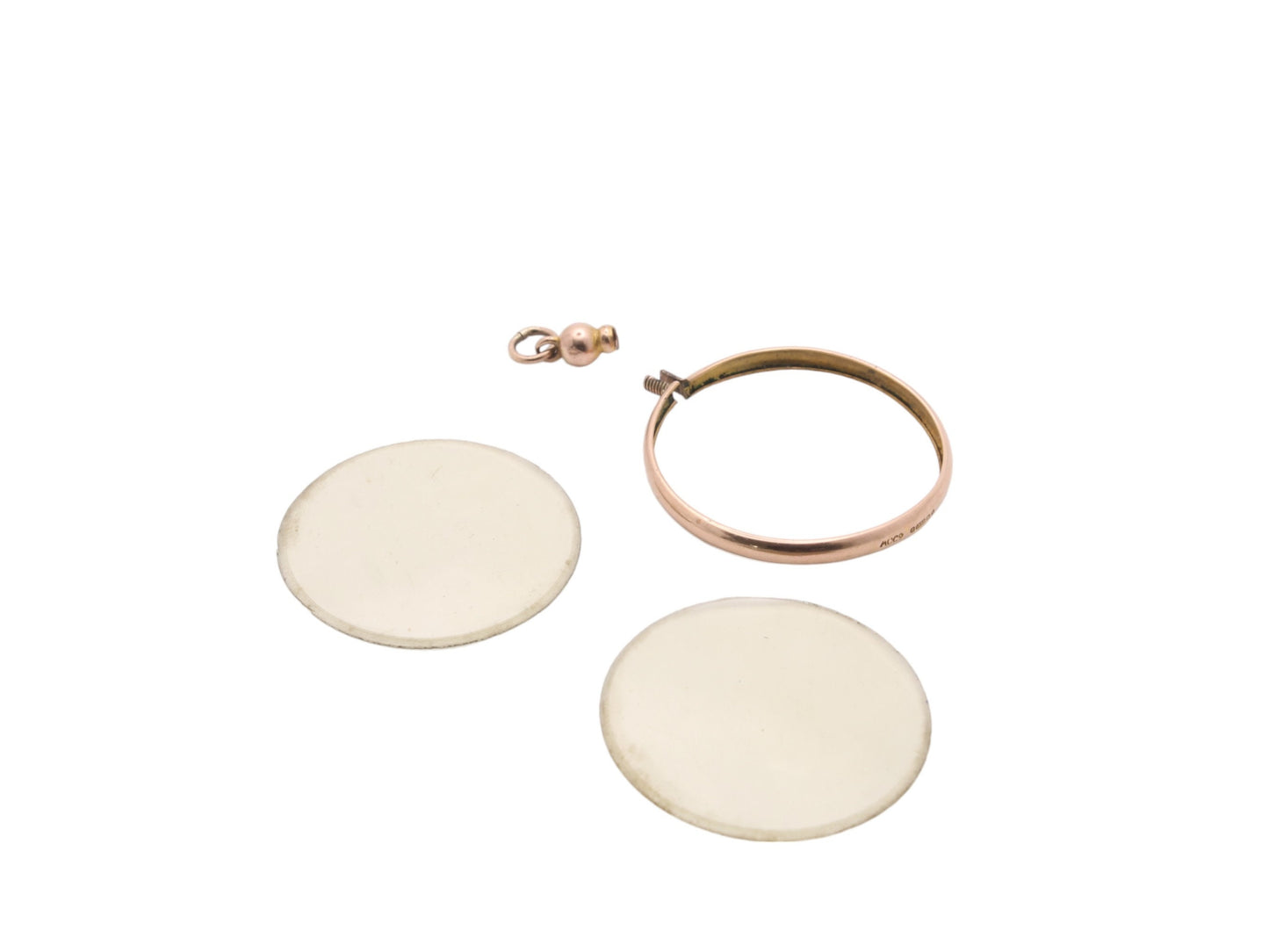 Antique-9ct-Gold-Open-Face-Locket-Pendant