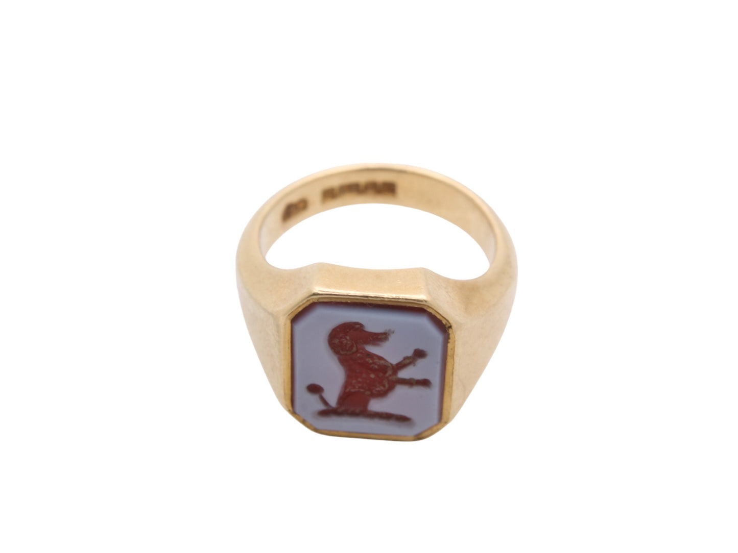 Vintage 18ct Yellow Gold Poodle Dog Crest Intaglio Signet Ring