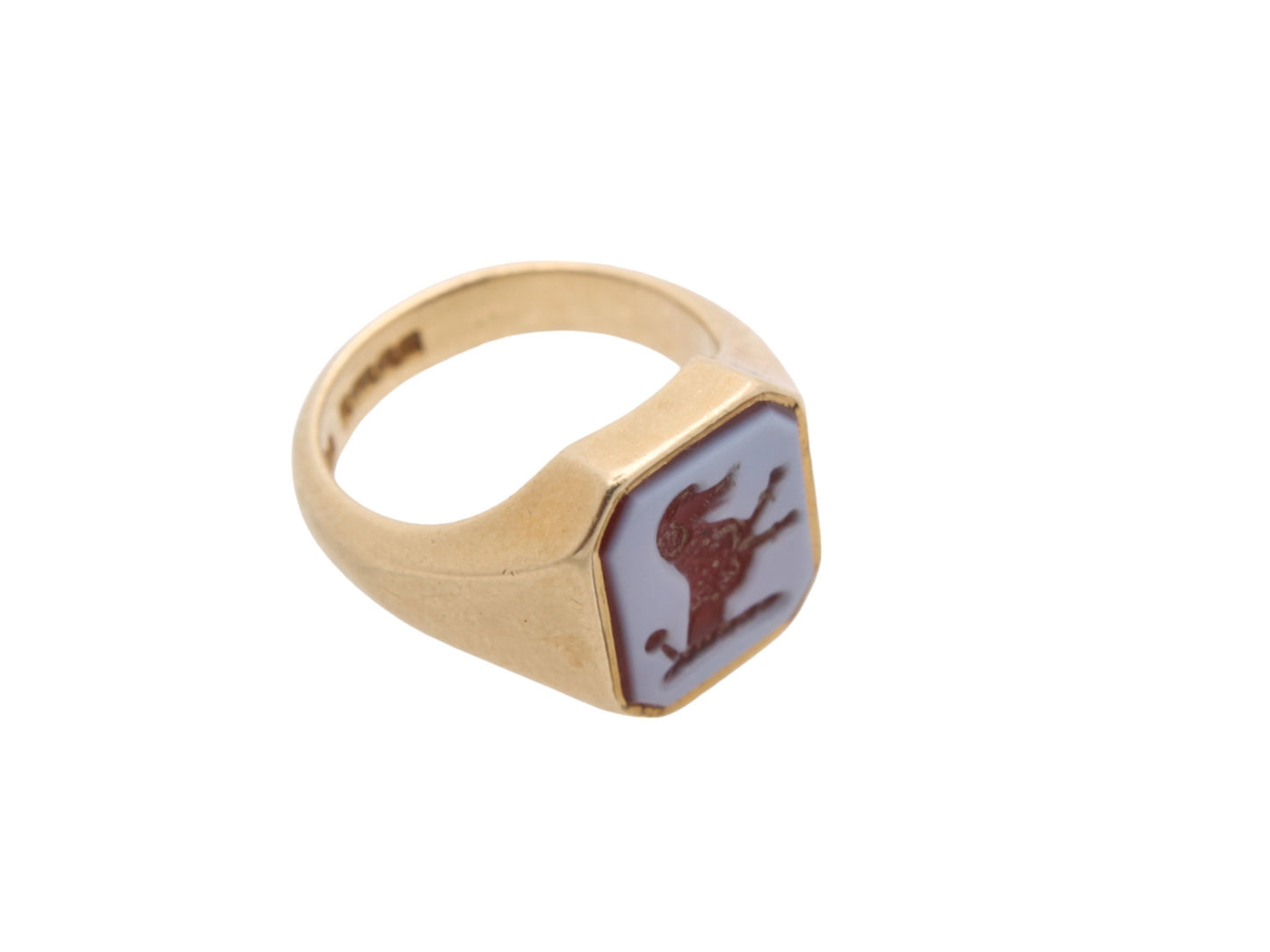 Vintage 18ct Yellow Gold Poodle Dog Crest Intaglio Signet Ring