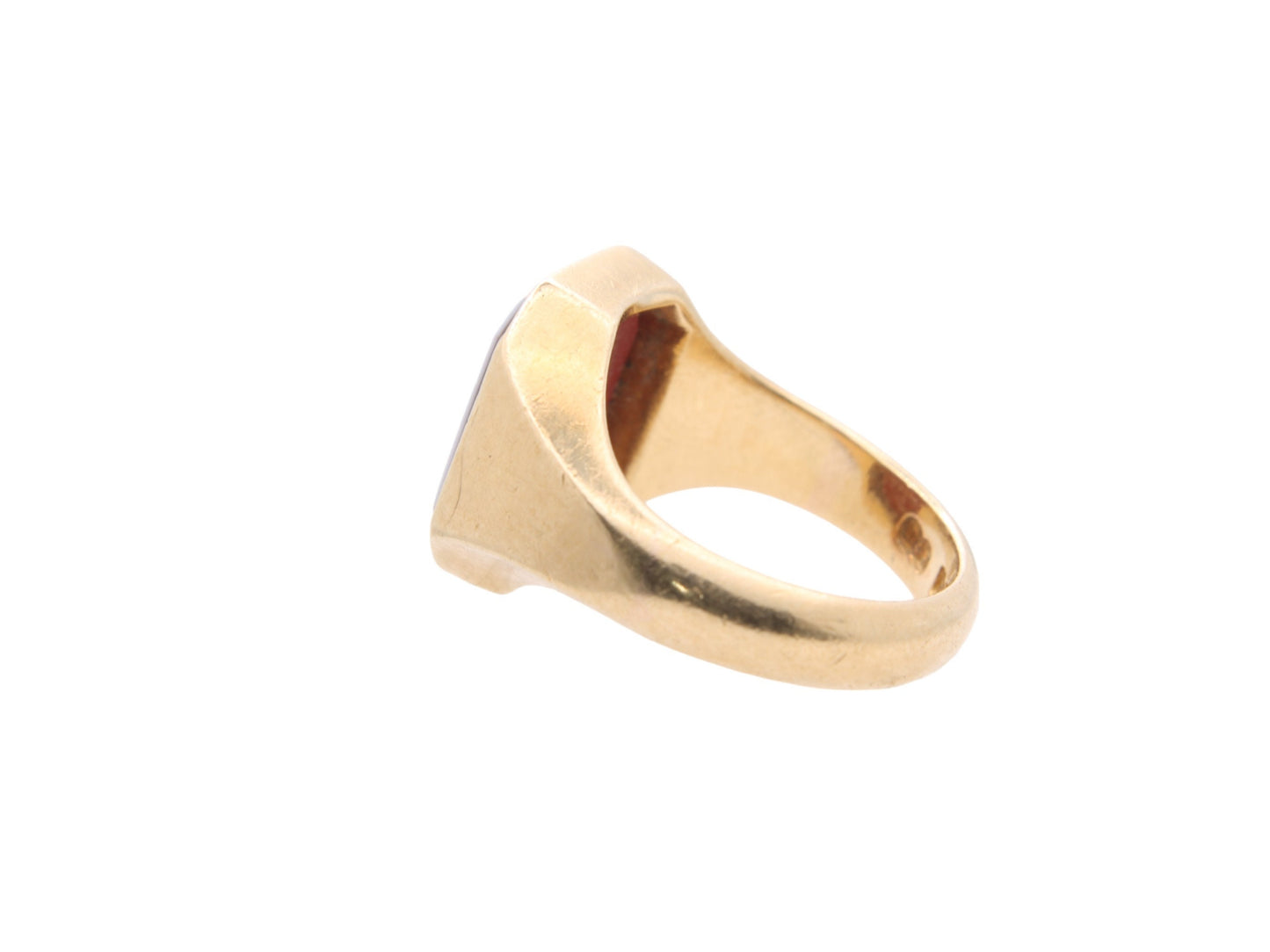 Vintage-18ct-Yellow-Gold-Poodle-Dog-Crest-Intaglio-Signet-Ring
