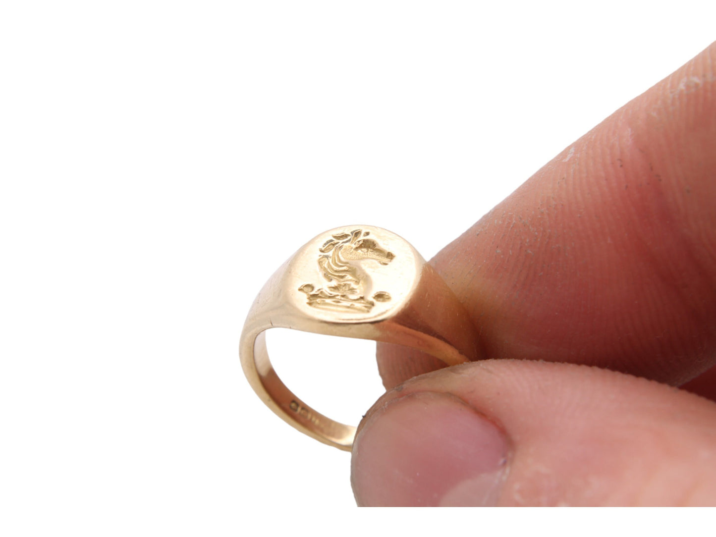 Vintage 18ct Yellow Gold Intaglio Signet Ring Horse Head Crest