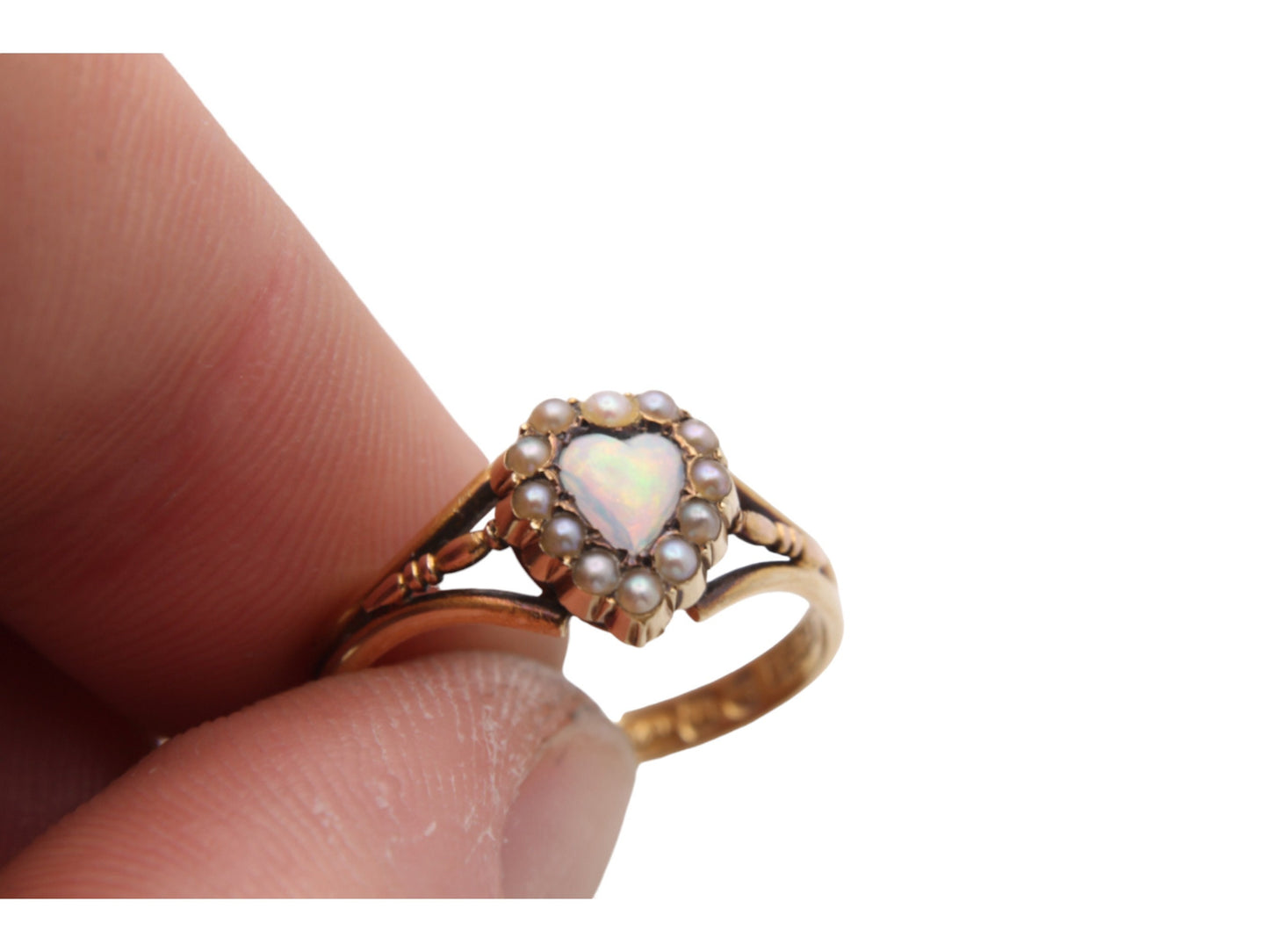 Antique-15ct-Gold-Opal-Heart-Pearl-Ring