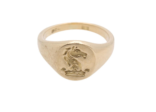 Vintage 18ct Yellow Gold Intaglio Signet Ring Horse Head Crest
