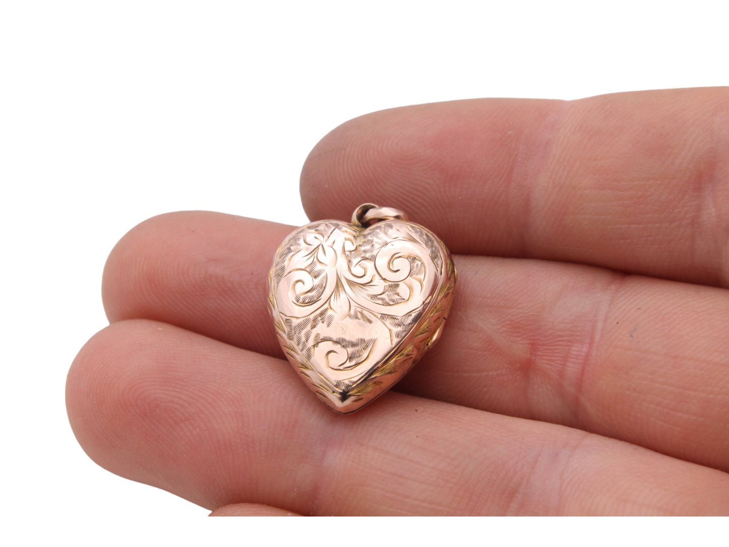 Antique 9ct Gold Decorative Heart Locket