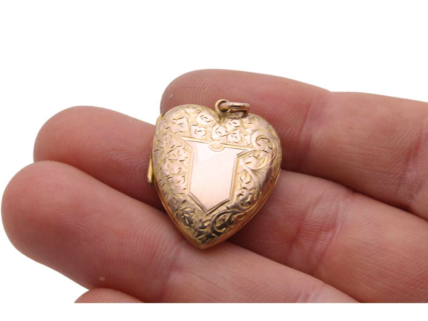 Antique 9ct Gold Engraved Heart Locket