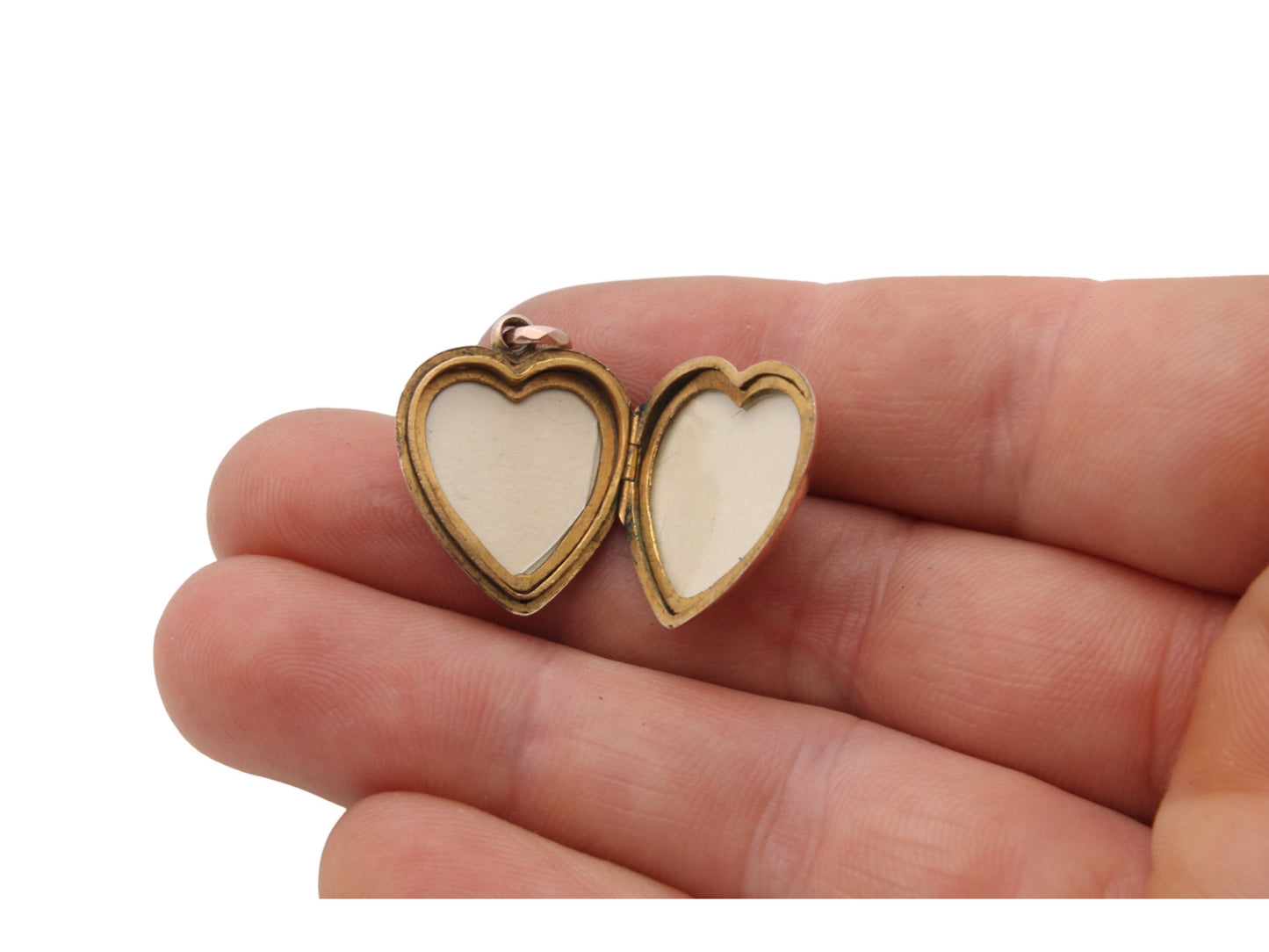Antique 9ct Gold Decorative Heart Locket