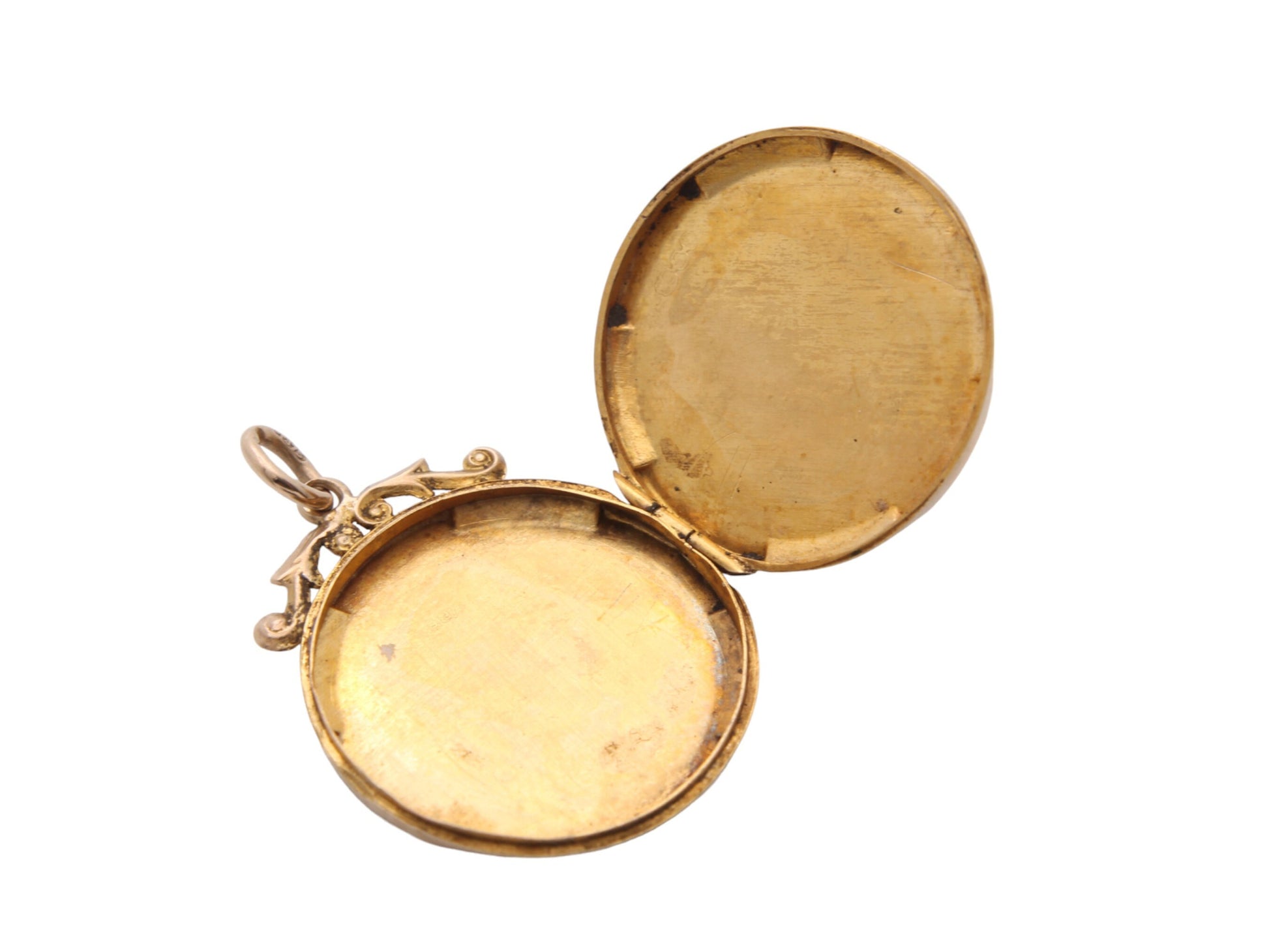 Antique-9ct-Yellow-Gold-Circle-Shield-Locket