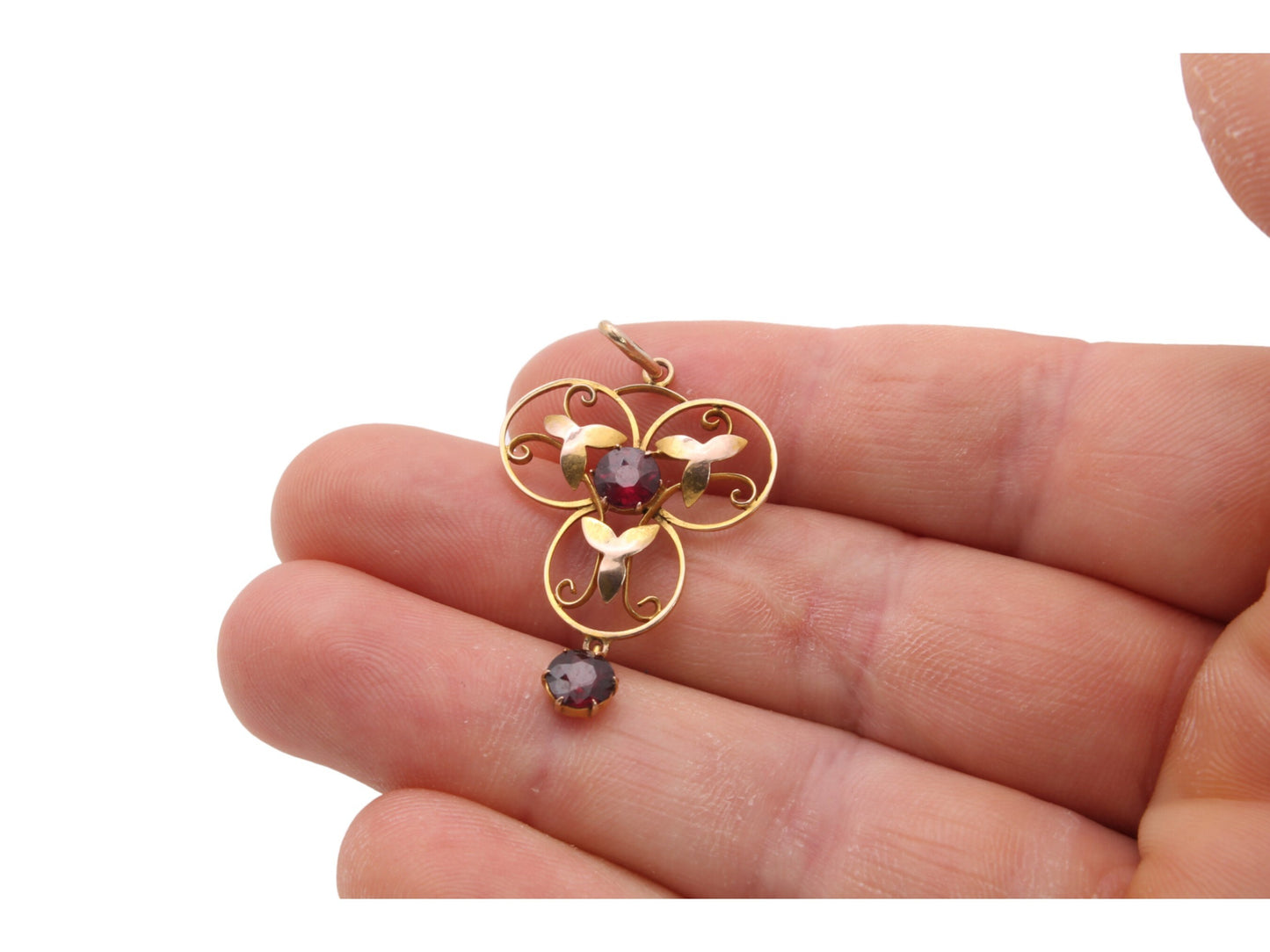 Antique Art Nouveau 9ct Gold Garnet Pendant