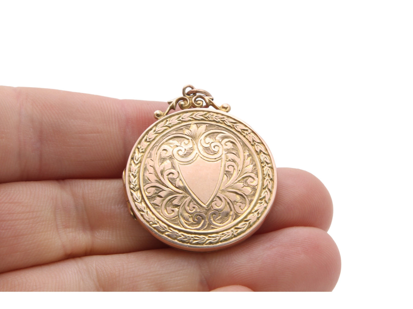 Antique 9ct Gold Engraved Locket