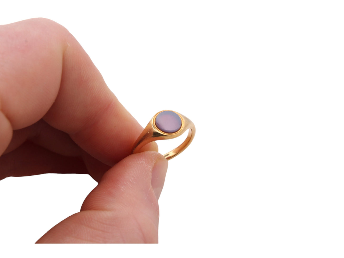 Antique 18ct Yellow Gold Lilac Agate Signet Ring