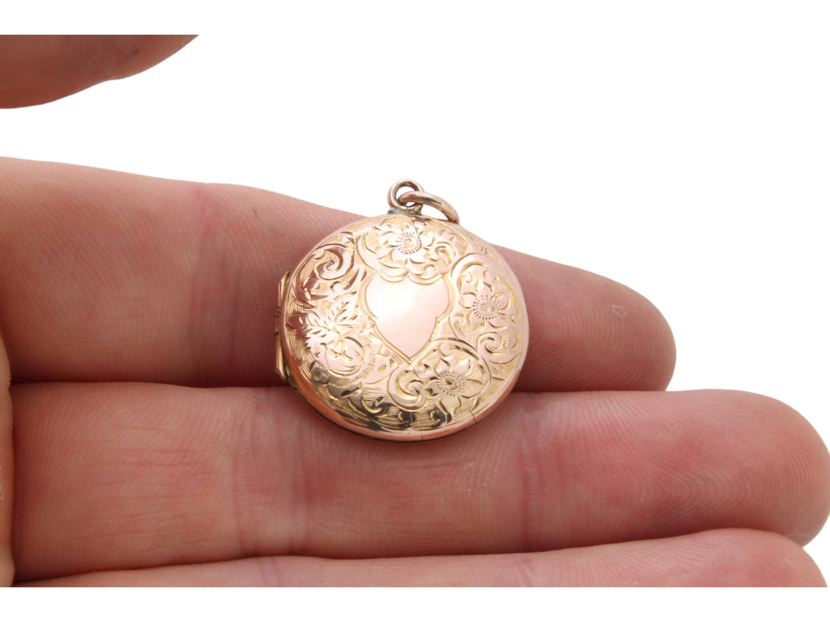 Antique 9ct Gold Forget Me Not Engraved Locket