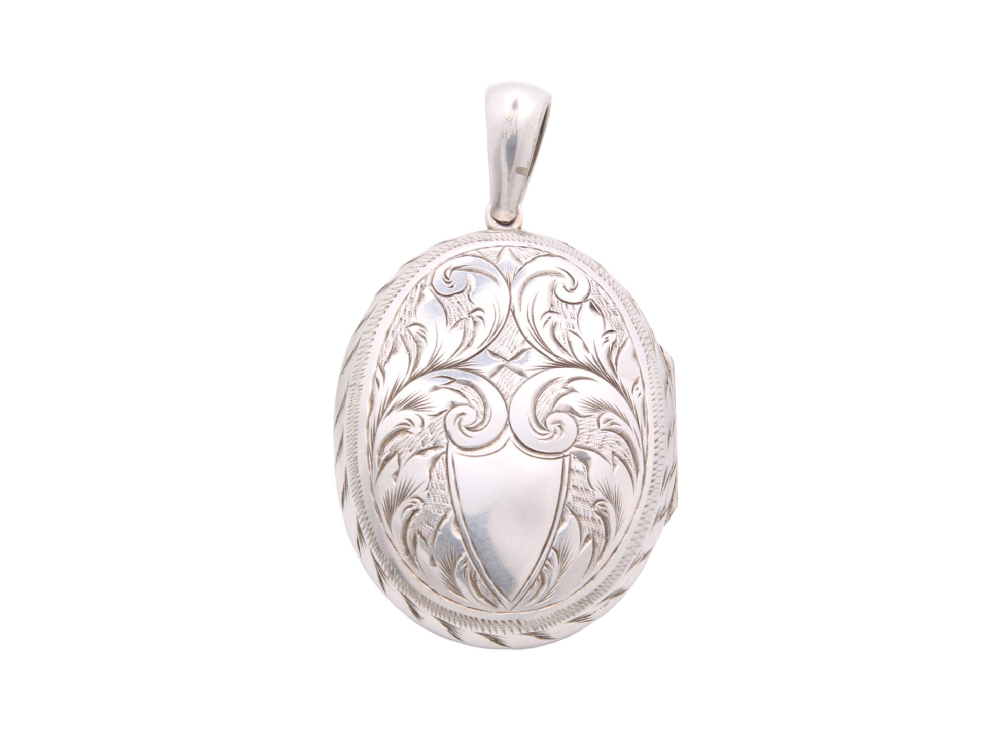 Antique-Victorian-Silver-Amity-Eternity-Infinity-Locket