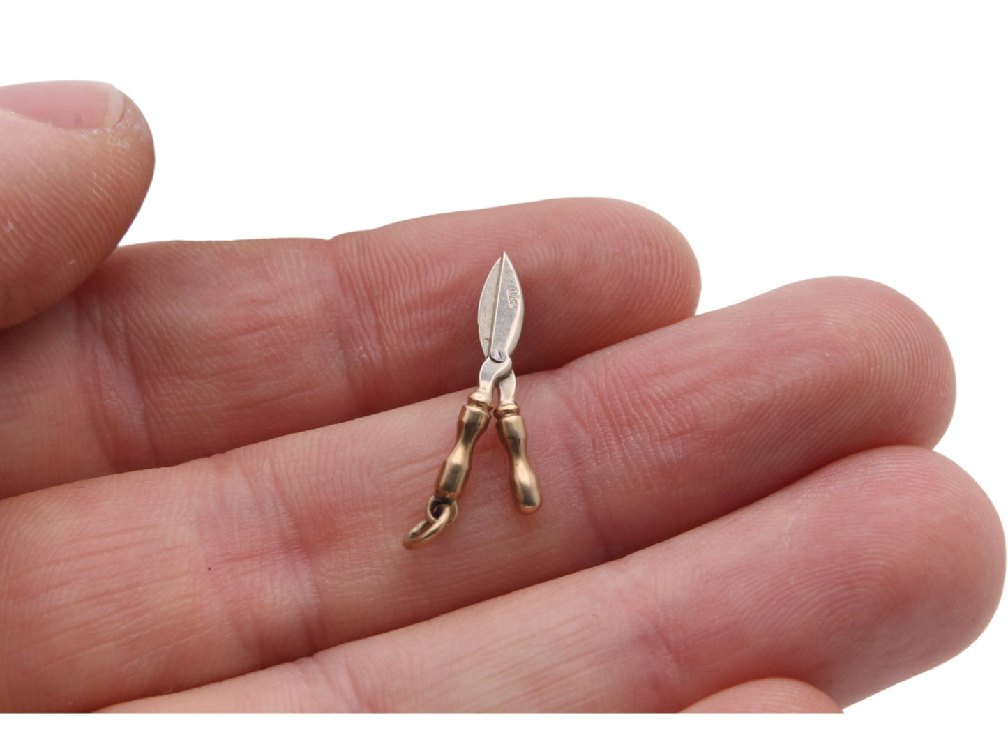 Antique 9ct Gold Movable Garden Shears Charm