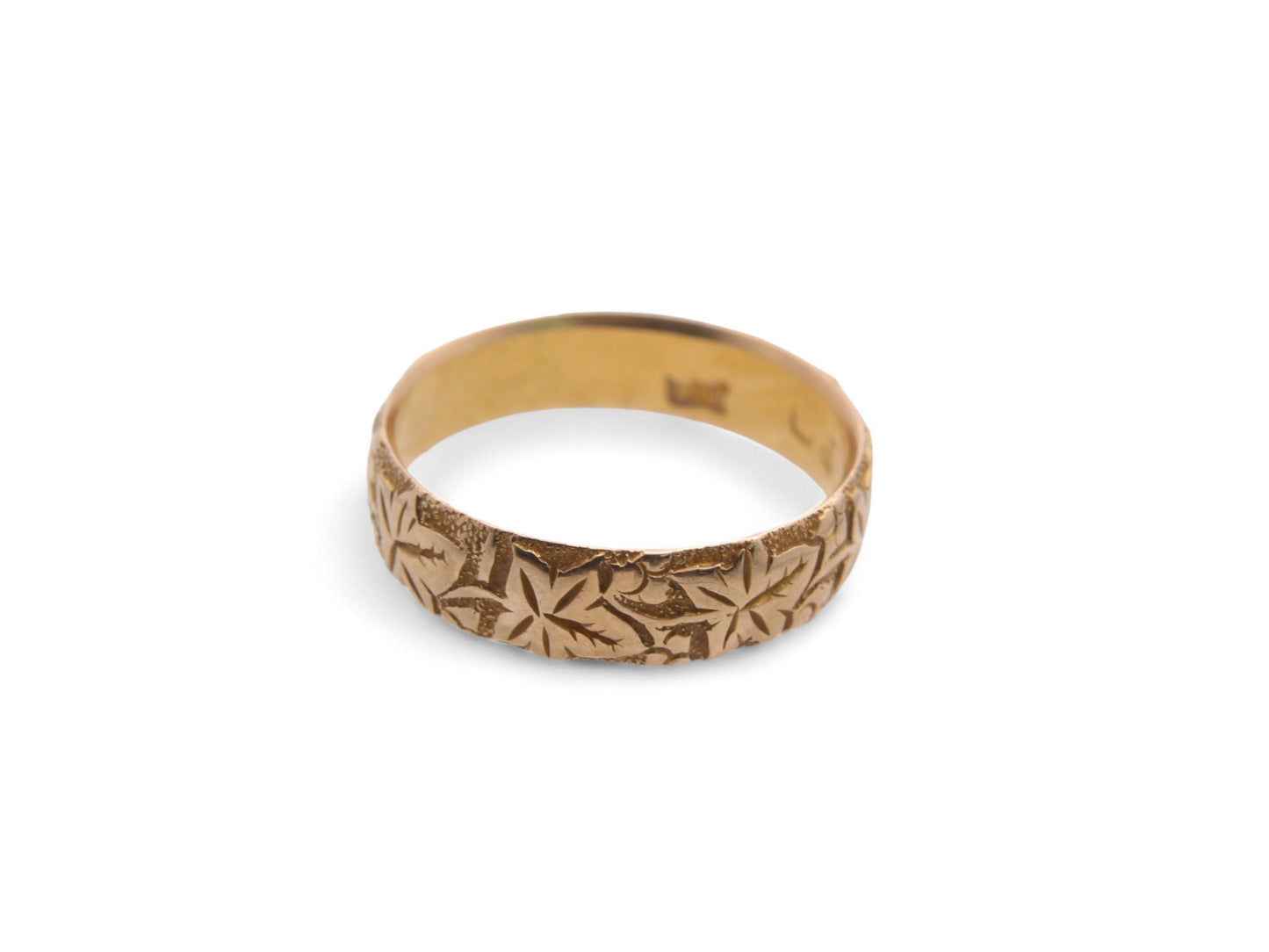 Antique Victorian Chased Ivy 18ct Gold Ring, 1895