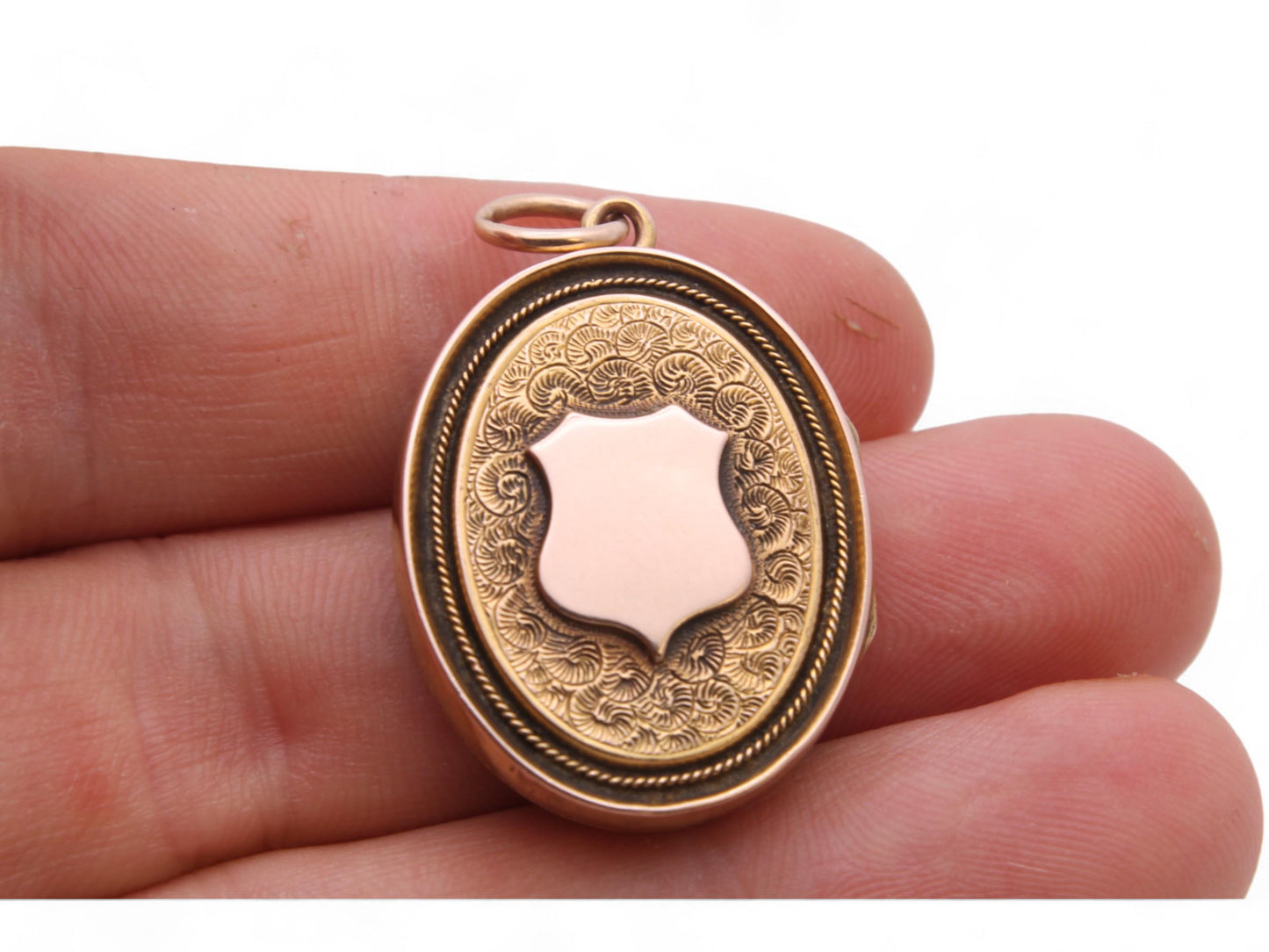 Antique 9ct Gold Shield Oval Locket