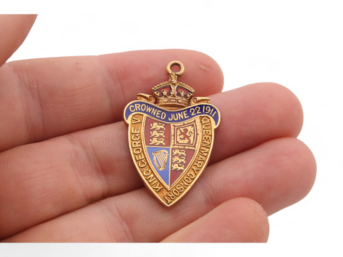 Antique 9ct Gold Enamelled 'KING GEORGE V' Royal Shield Pendant