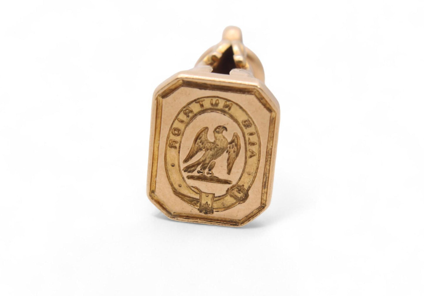 Antique Georgian 18ct Gold Intaglio Crest Falcon "I am fed by my wings" Pendant
