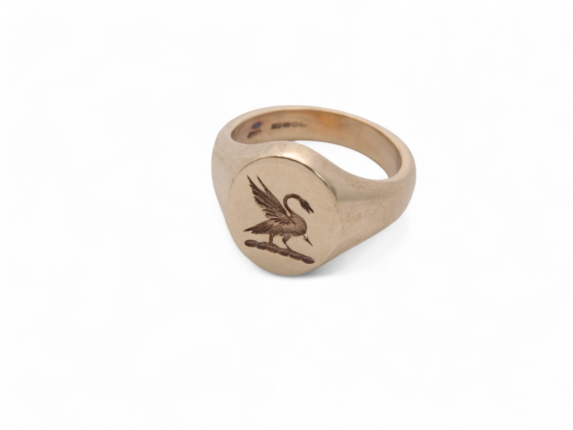 Vintage-9ct-Gold-Swan-Intaglio-Crest-Signet-Ring