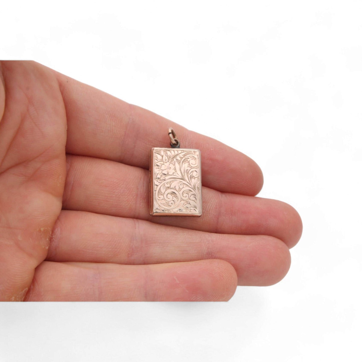 Antique 9ct Gold Chased Locket