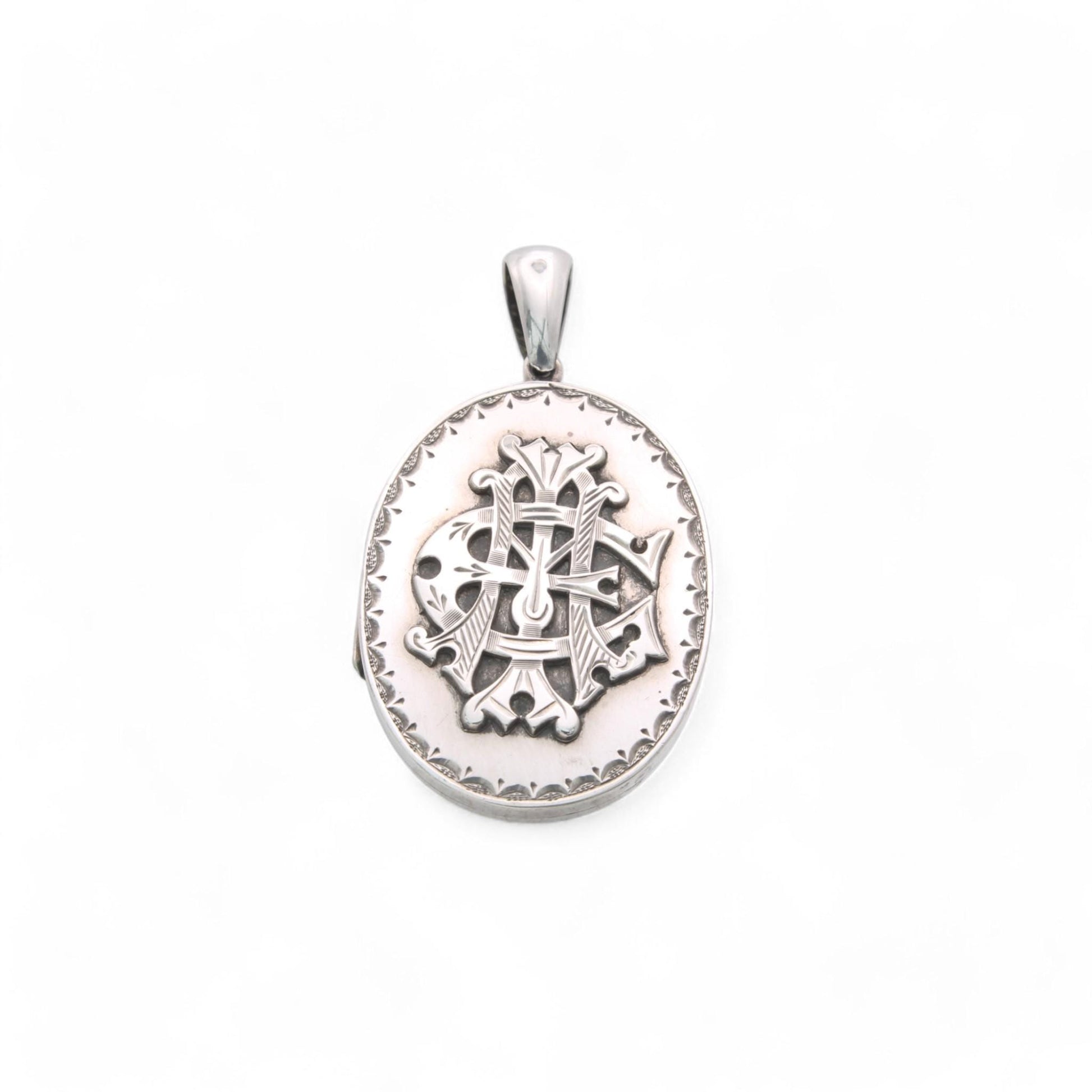 Antique-Sterling-Silver-Amity,-Eternity,-Infinity-Locket