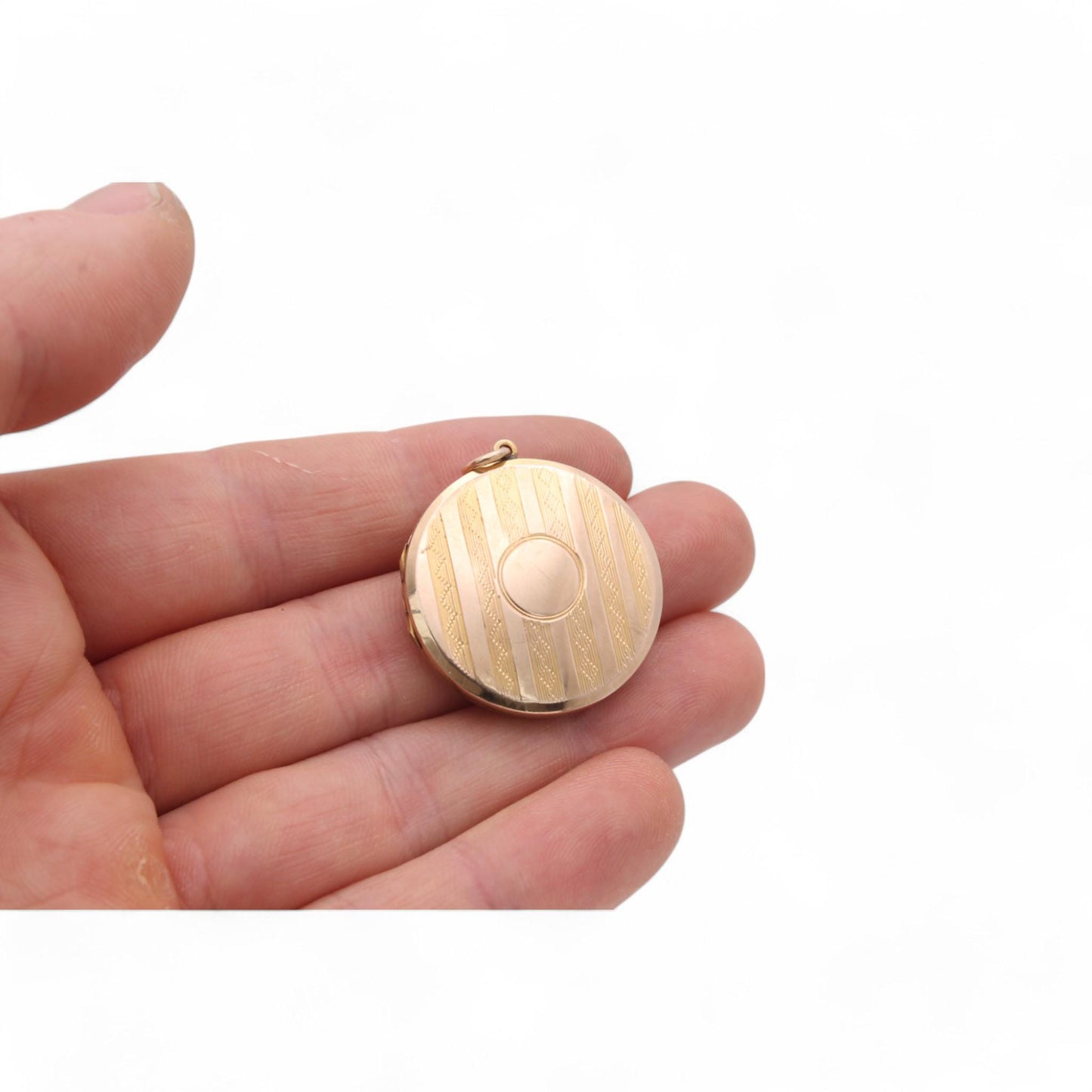 Antique 9ct Gold Chased Locket