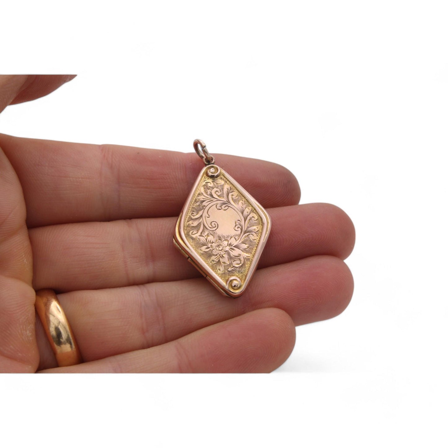 Antique 9ct Gold Lozenge Locket