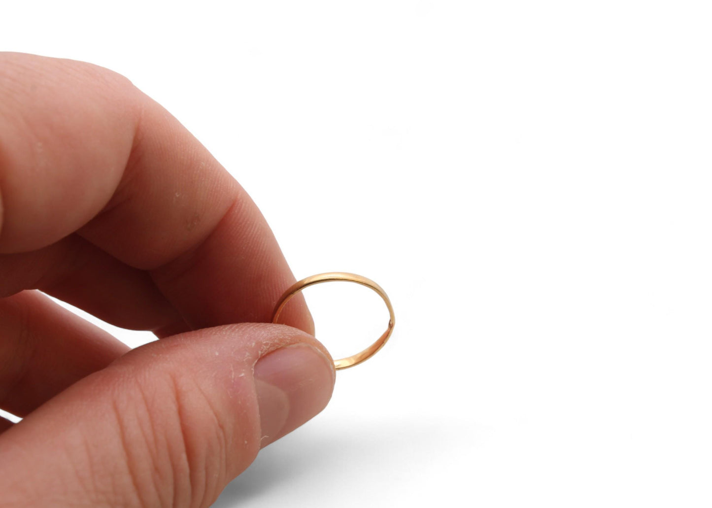 Antique-22ct-Gold-Wedding-Ring,-1862