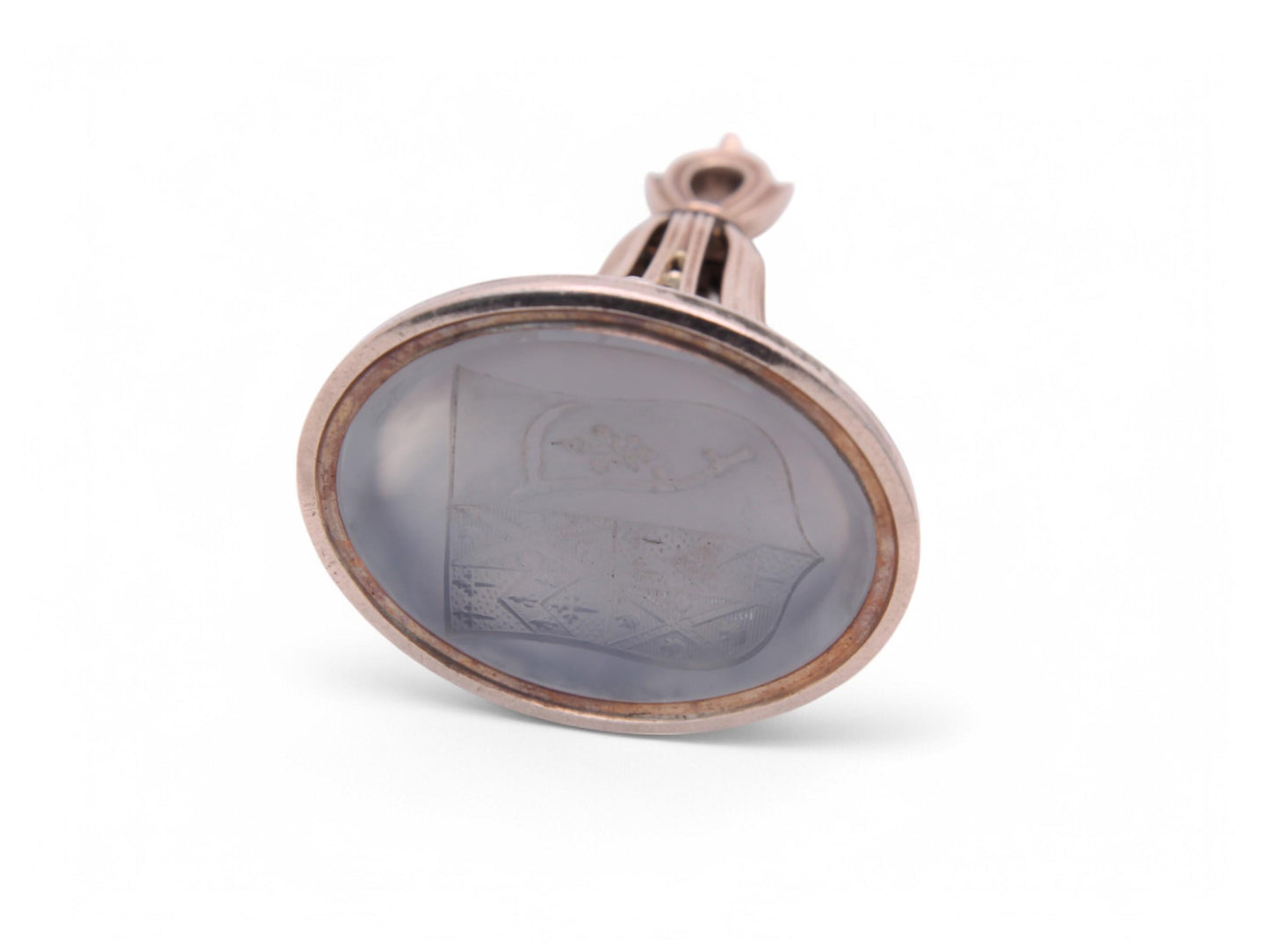Antique 9ct Gold Chalcedony Intaglio Crested Fob Pendant