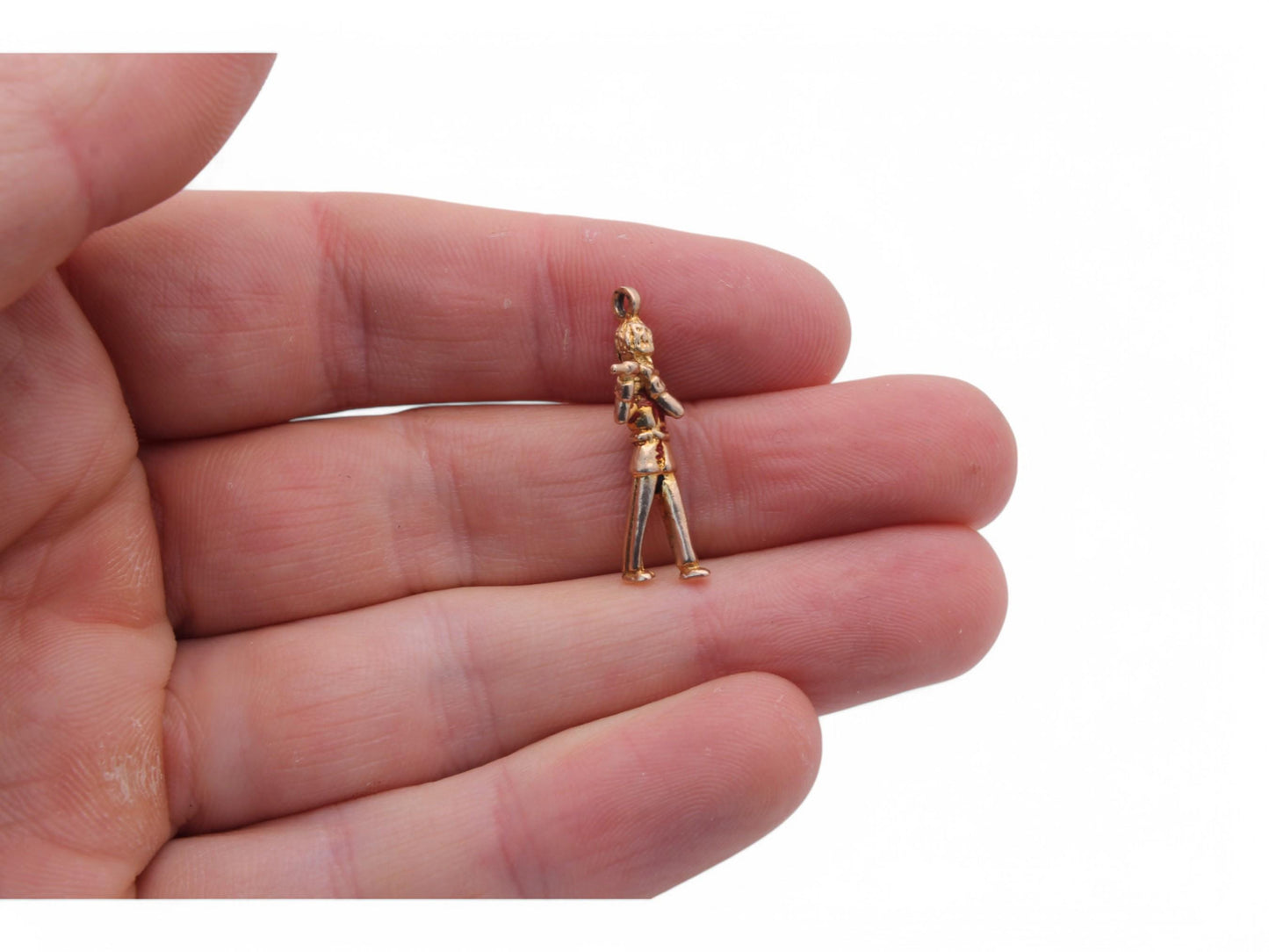 Vintage-9ct-Gold-Queen’s-Guard-Charm,-1970